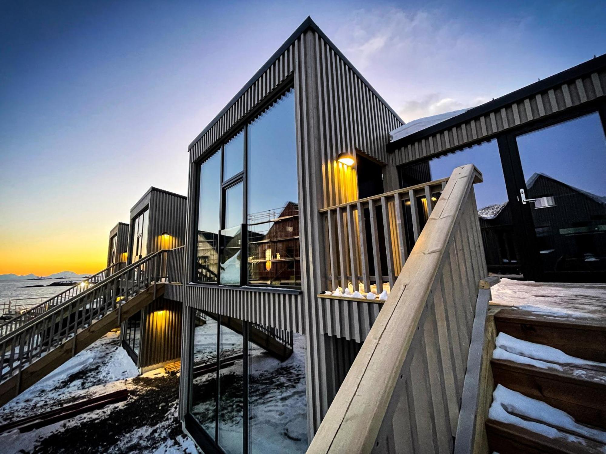 Henningsvaer Lofoten New Apartment Exterior photo